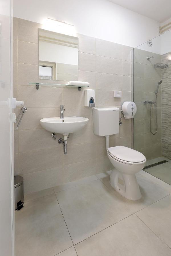 Rijeka Budget Rooms 外观 照片